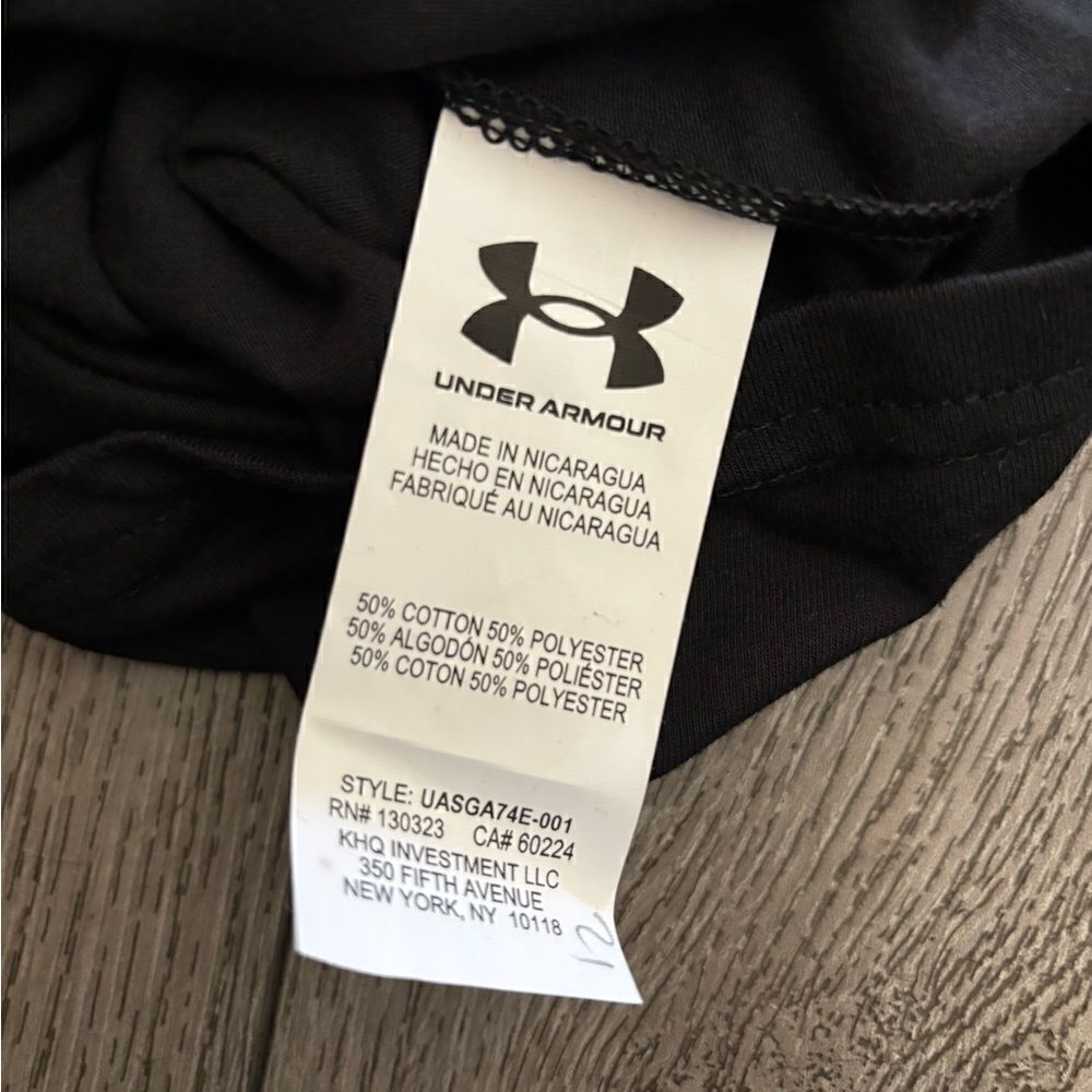 Under armour boys football graphic t shirt - Picture 3 of 3